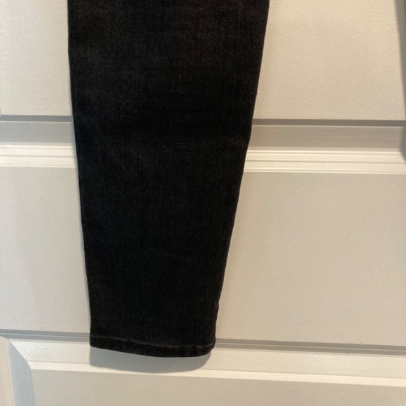 Madewell 10" High-Rise Skinny Faded Black Jeans - Picture 8 of 8